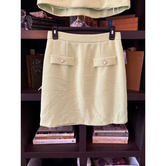 NWT Taylor Lime Green Tweed 2 Piece Mini Skirt & Top Set Size 6 - Picture 9 of 9